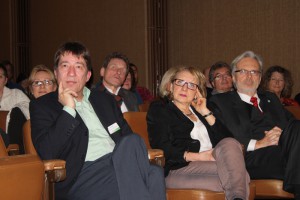 Bürgermeister Peter Schneider, Oberbürgermeister Horst Schneider und Gattin im Publikum